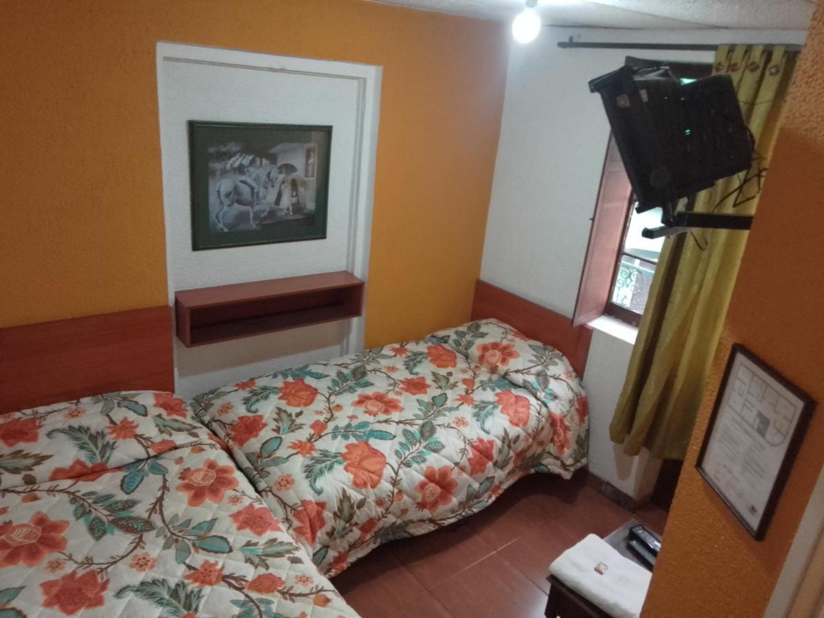 Hotel El Dorado La Candelaria Bogotá Esterno foto